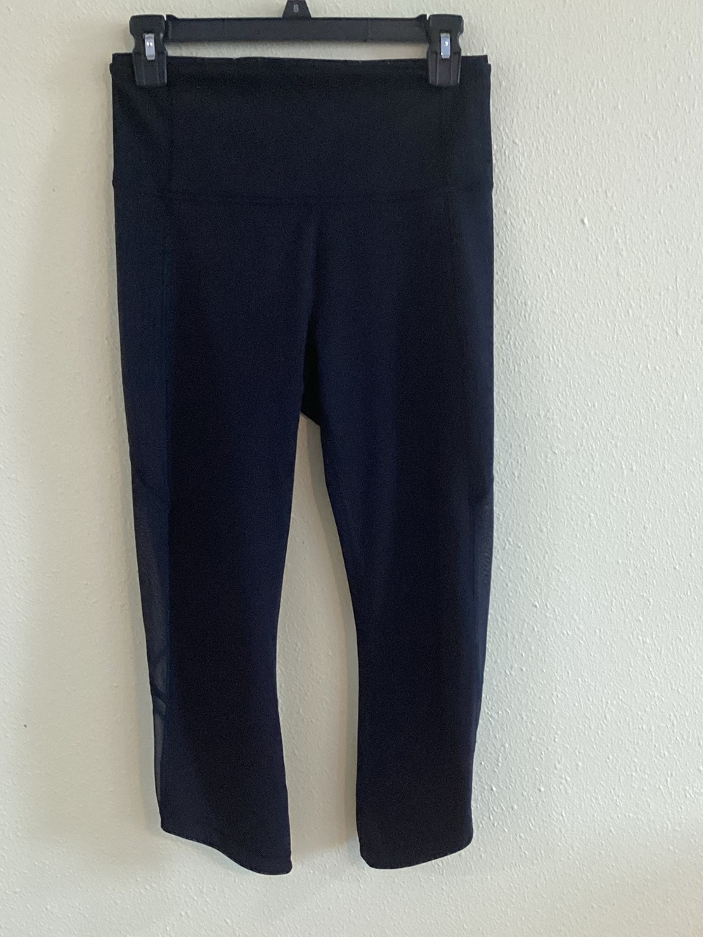 lululemon athletica Black Capri Leggings